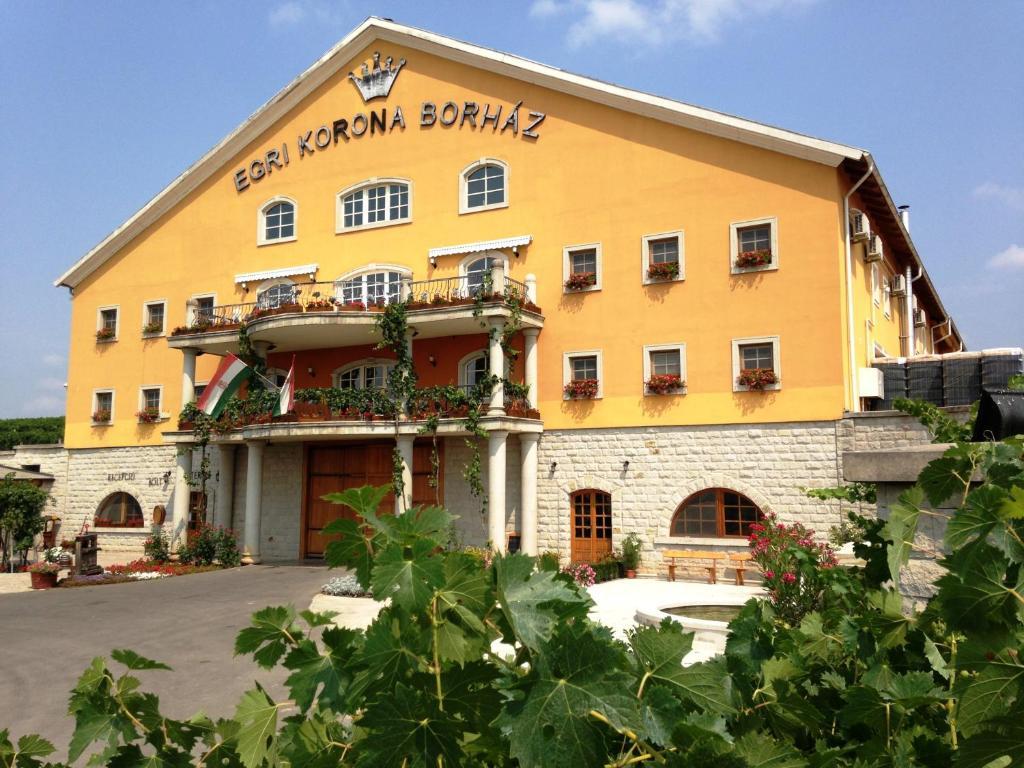 Egri Korona Borhaz Es Wellness Hotel Demjén Εξωτερικό φωτογραφία